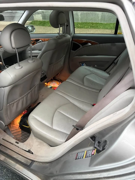 2004 Mercedes-Benz W211 E-Class - Image 9 of 10