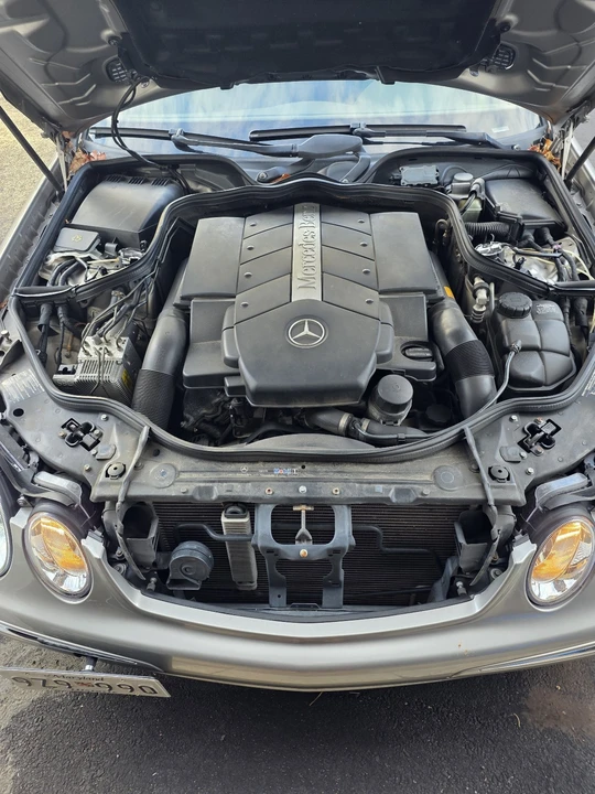2004 Mercedes-Benz W211 E-Class - Image 15 of 21