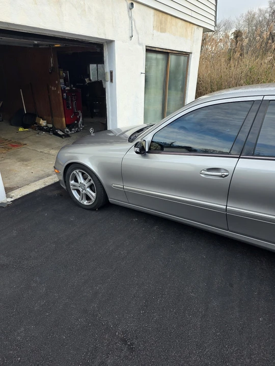 2004 Mercedes-Benz W211 E-Class - Image 2 of 21