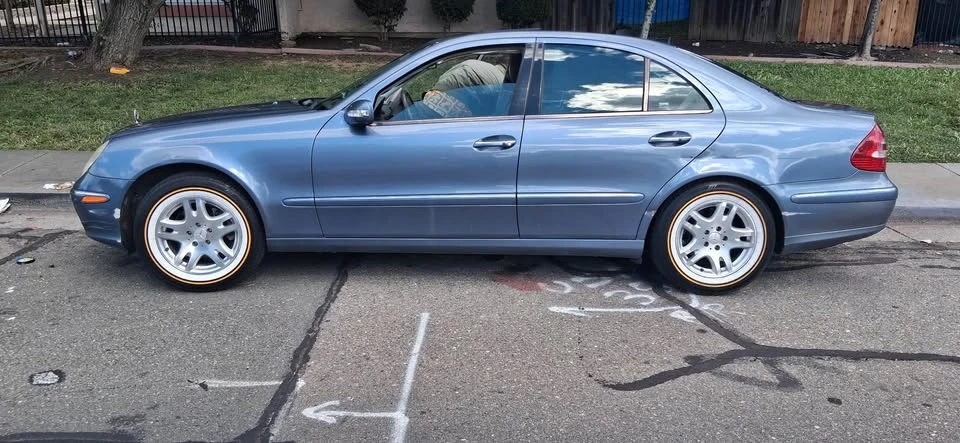 2004 Mercedes-Benz - Image 2 of 7