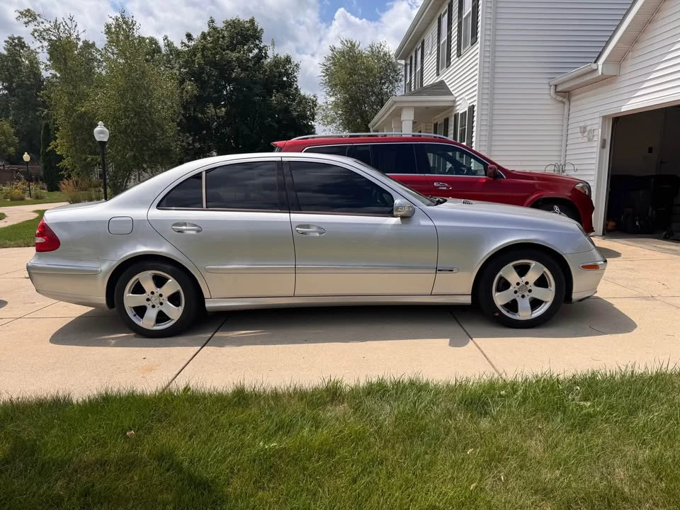 2004 Mercedes-Benz W211 E-Class - Image 2 of 16