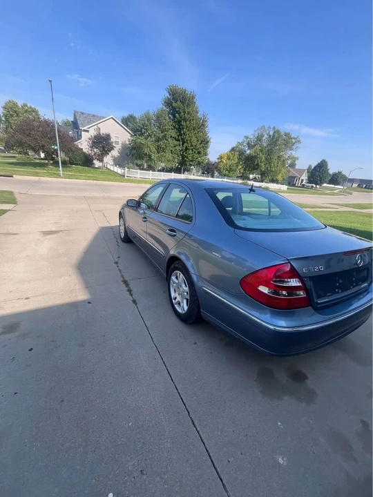 2004 Mercedes-Benz W211 E-Class - Image 4 of 5