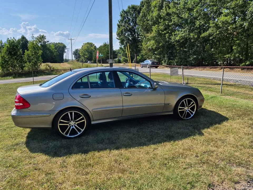 2004 Mercedes-Benz W211 E-Class - Image 3 of 8