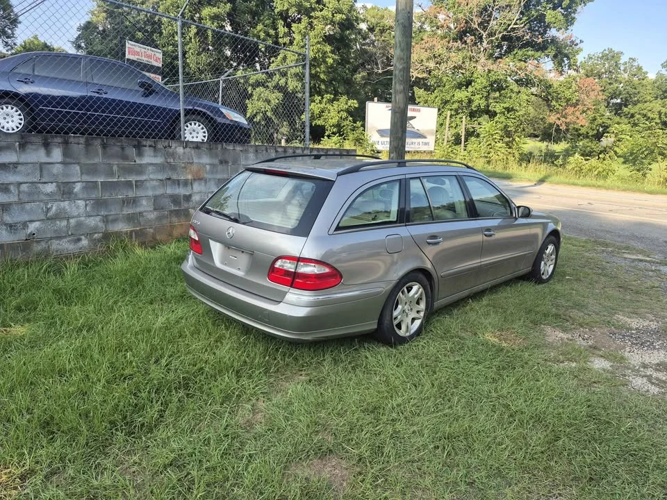 2004 Mercedes-Benz W211 E-Class - Image 3 of 8