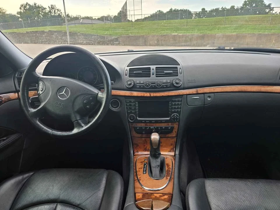 2004 Mercedes-Benz W211 E-Class - Image 12 of 20