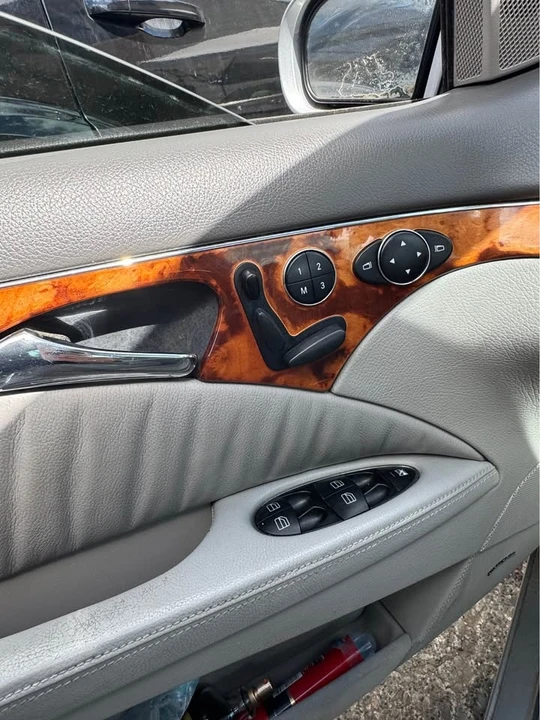 2004 Mercedes-Benz W211 E-Class - Image 8 of 15