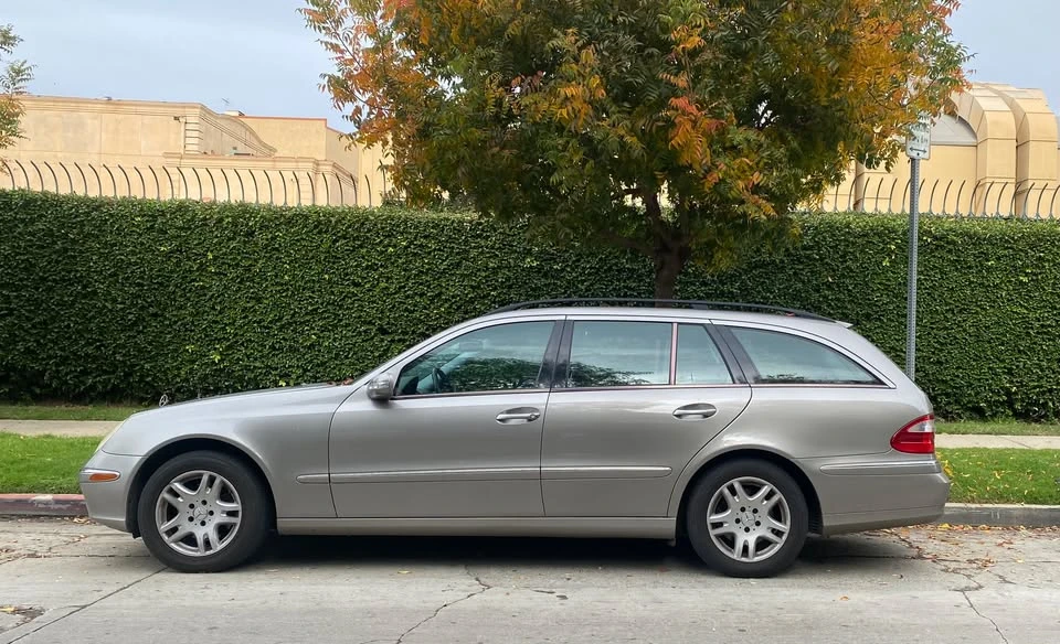 2004 Mercedes-Benz W211 E-Class - Image 4 of 10