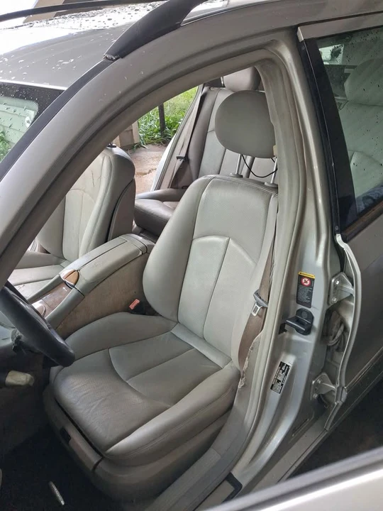 2004 Mercedes-Benz W211 E-Class - Image 4 of 4
