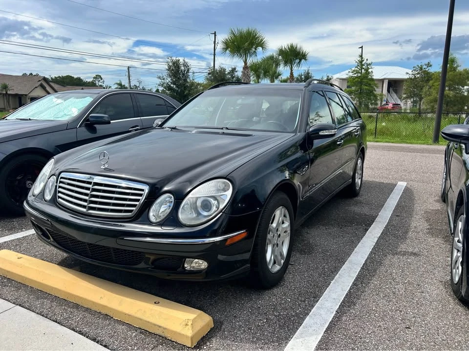 2004 Mercedes-Benz W211 E-Class - Image 2 of 20