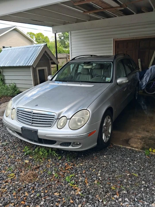 2004 Mercedes-Benz W211 E-Class - Image 2 of 4