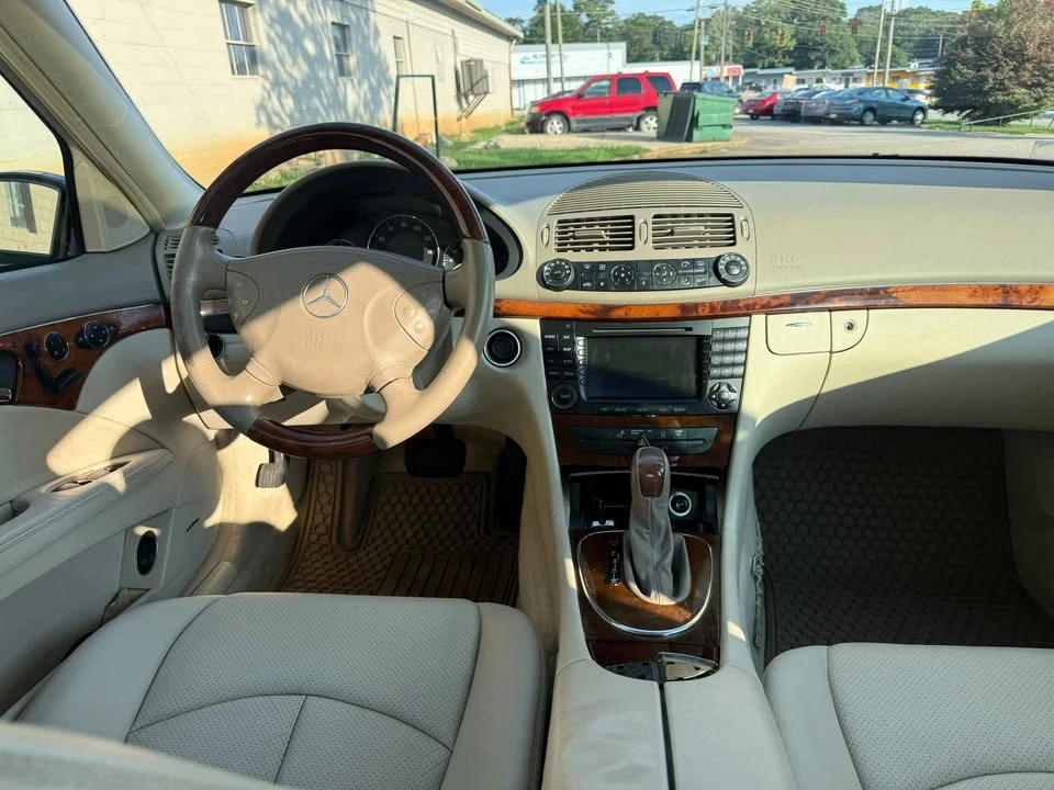 2004 Mercedes-Benz W211 E-Class - Image 17 of 20