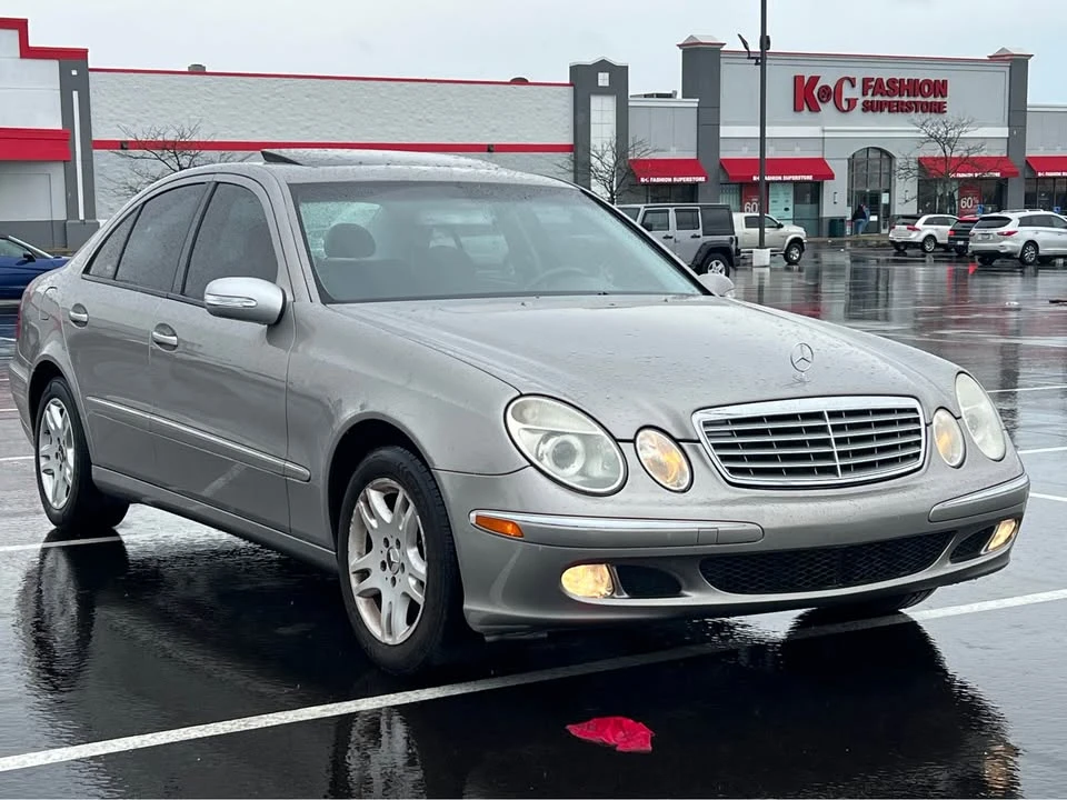 2004 Mercedes-Benz W211 E-Class - Image 2 of 9