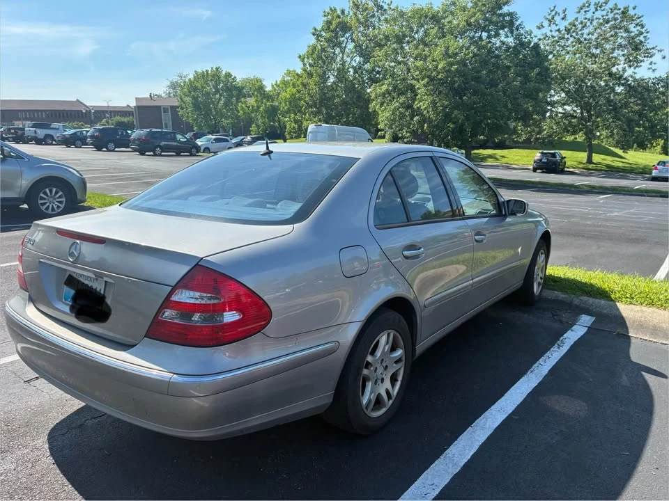 2004 Mercedes-Benz W211 E-Class - Image 3 of 8