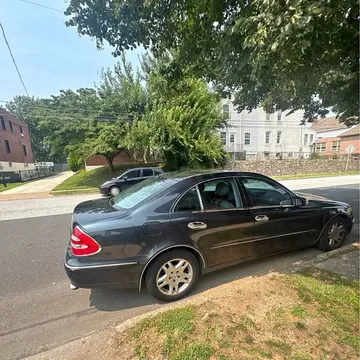 2004 Mercedes-Benz E-Class E 320 Sedan 4D