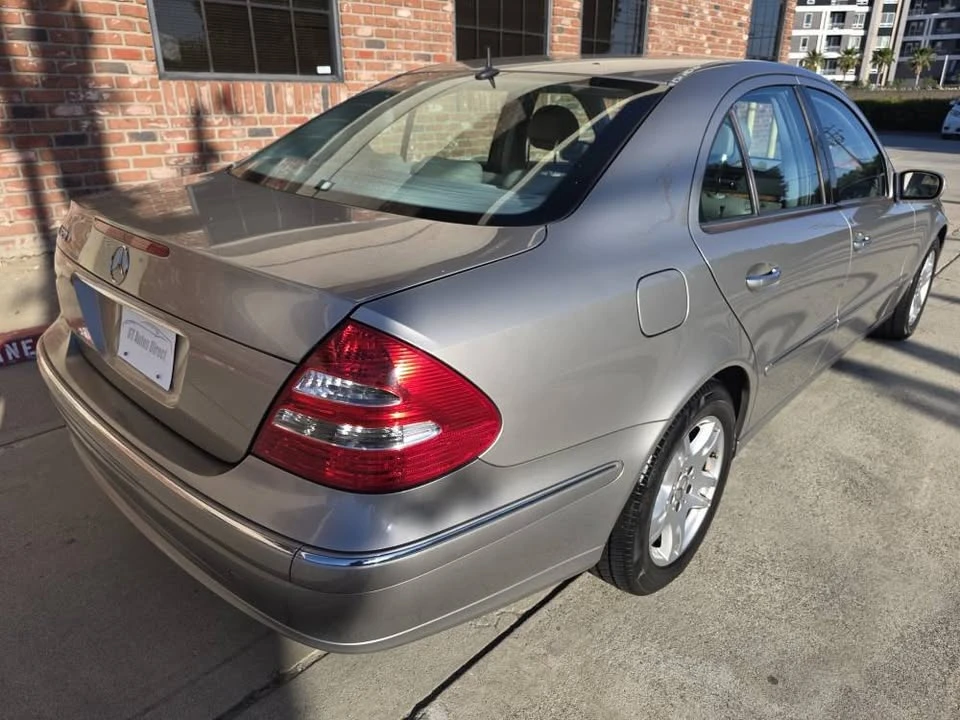 2004 Mercedes-Benz W211 E-Class - Image 6 of 20