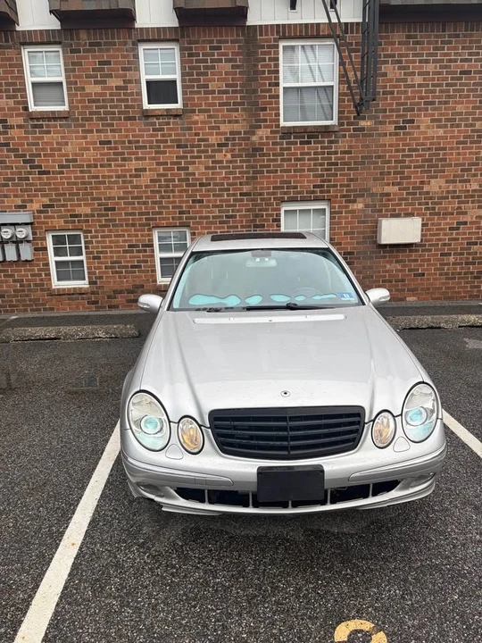 2004 Mercedes-Benz W211 E-Class - Image 2 of 4