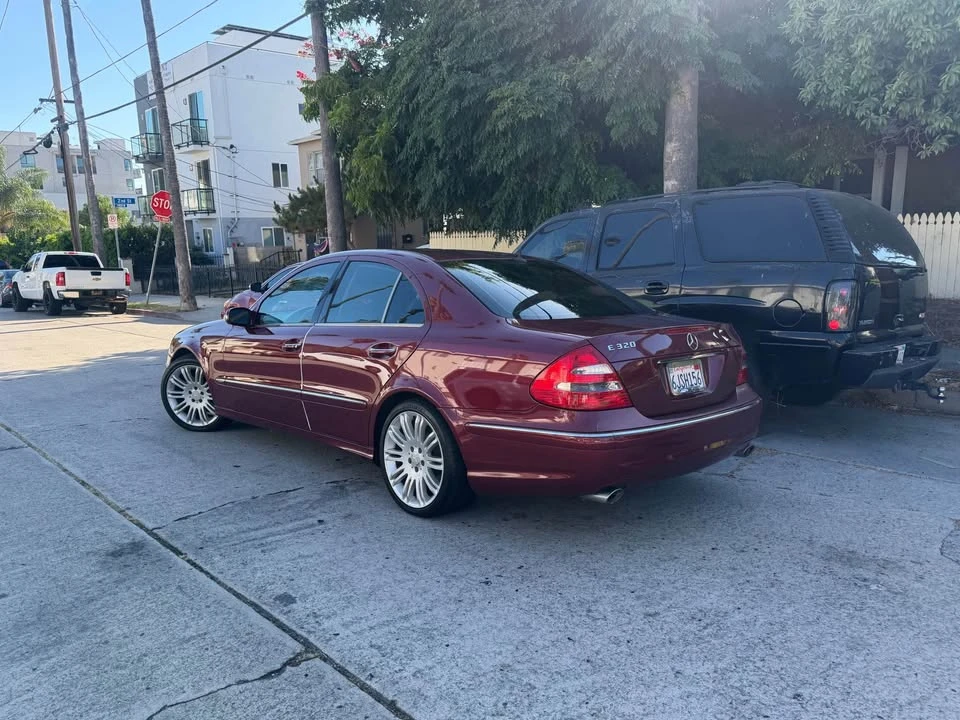2004 Mercedes-Benz W211 E-Class - Image 11 of 18