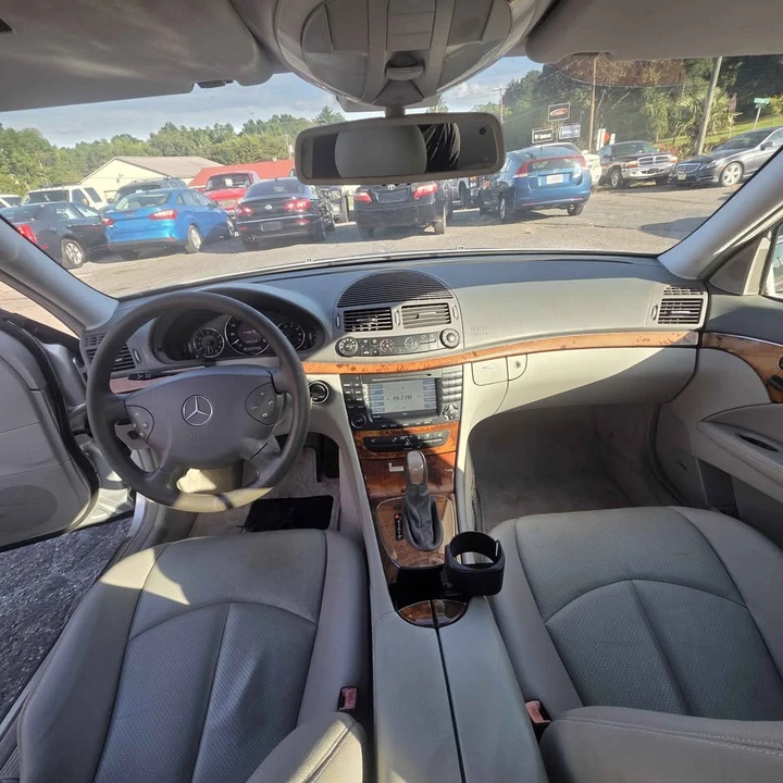 2004 Mercedes-Benz W211 E-Class - Image 10 of 19