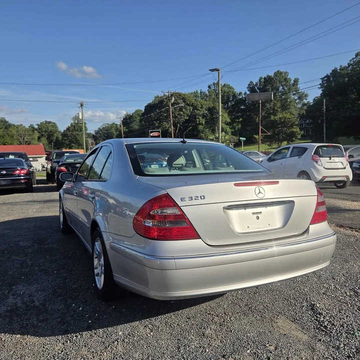 2004 Mercedes-Benz W211 E-Class - Image 6 of 19