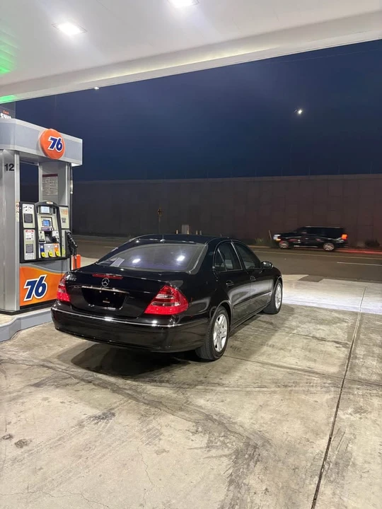 2004 Mercedes-Benz W211 E-Class - Image 5 of 17