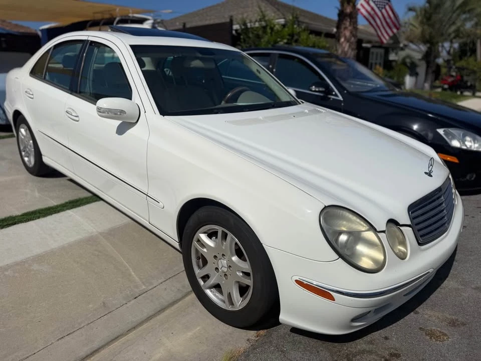 2004 Mercedes-Benz W211 E-Class - Image 2 of 20