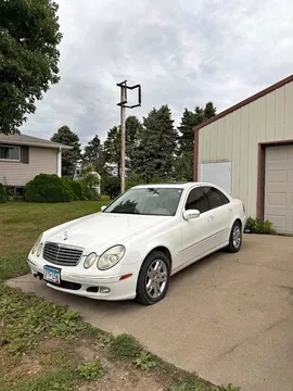 2004 Mercedes-Benz E-Class E 320 Sedan 4D
