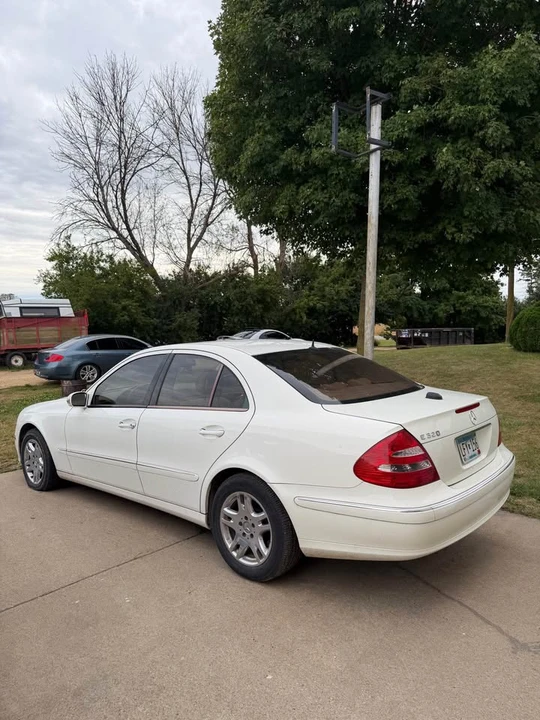 2004 Mercedes-Benz W211 E-Class - Image 3 of 11