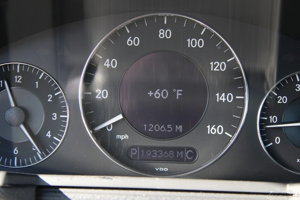 2004 Mercedes-Benz W211 E-Class - Image 16 of 21