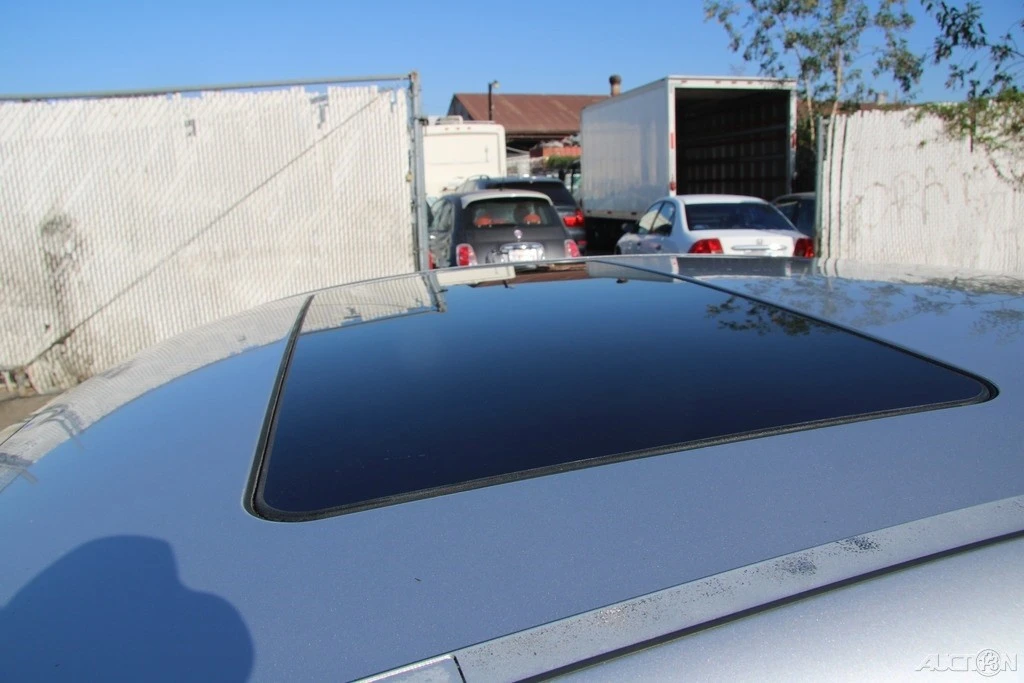 2004 Mercedes-Benz W211 E-Class - Image 10 of 21