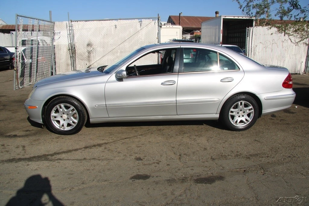 2004 Mercedes-Benz W211 E-Class - Image 3 of 21