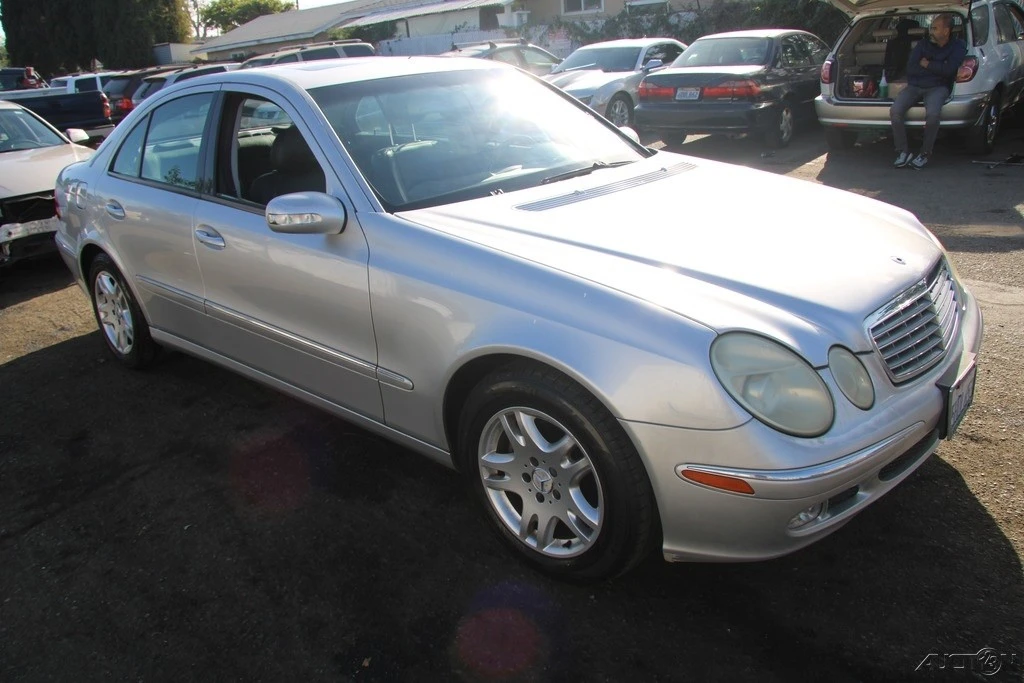 2004 Mercedes-Benz W211 E-Class - Image 8 of 21