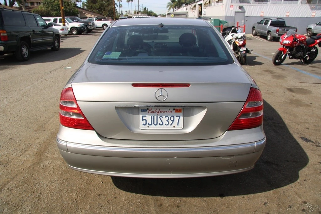 2004 Mercedes-Benz W211 E-Class - Image 6 of 21