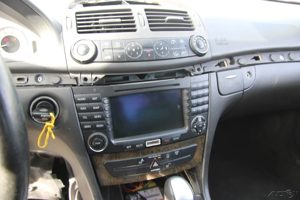 2004 Mercedes-Benz W211 E-Class - Image 20 of 21