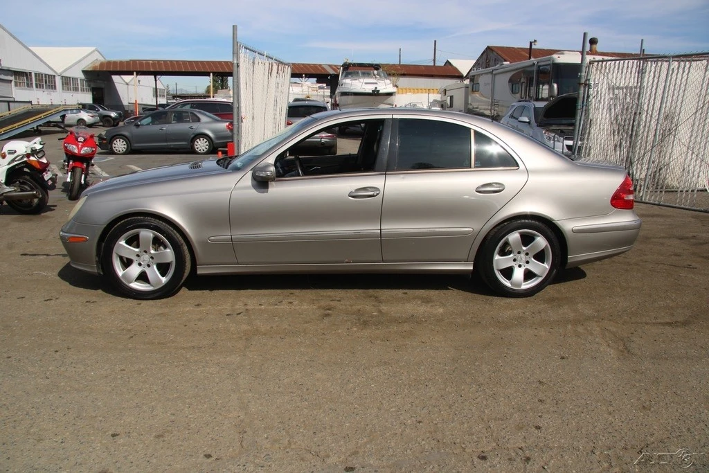 2004 Mercedes-Benz W211 E-Class - Image 3 of 21