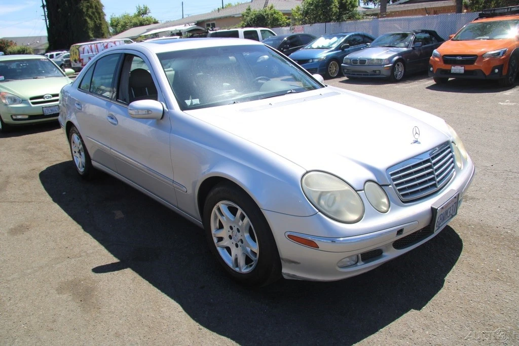 2004 Mercedes-Benz W211 E-Class - Image 10 of 21