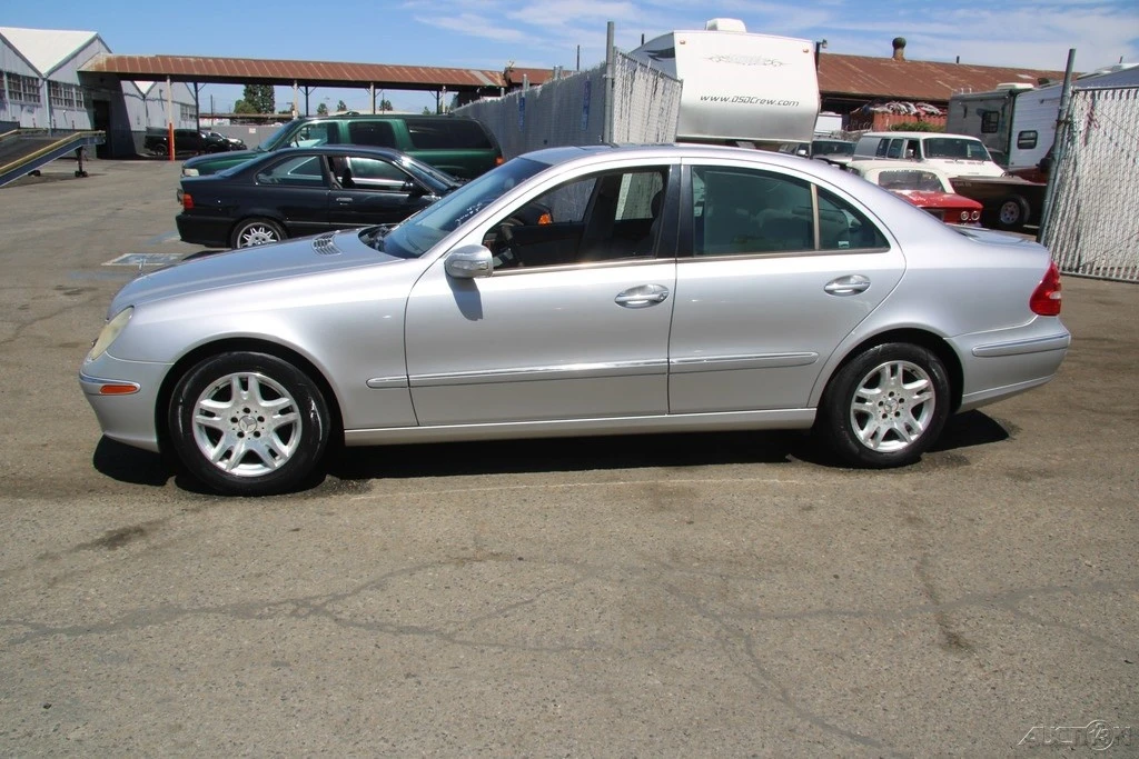 2004 Mercedes-Benz W211 E-Class - Image 3 of 21