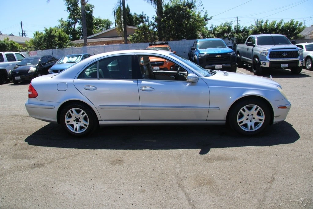 2004 Mercedes-Benz W211 E-Class - Image 9 of 21
