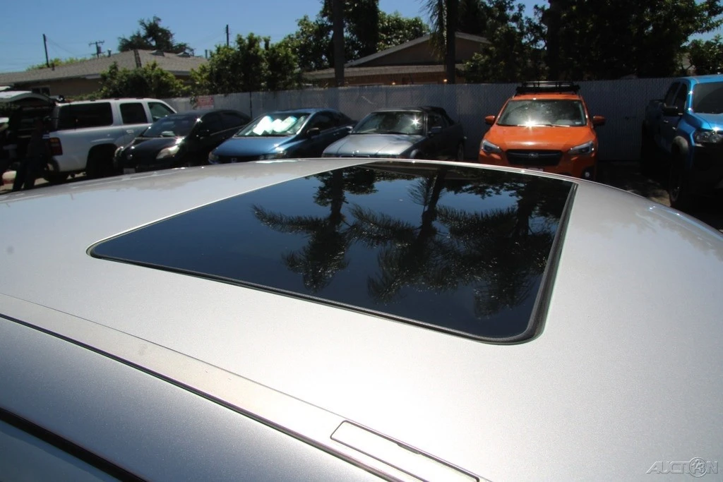 2004 Mercedes-Benz W211 E-Class - Image 12 of 21
