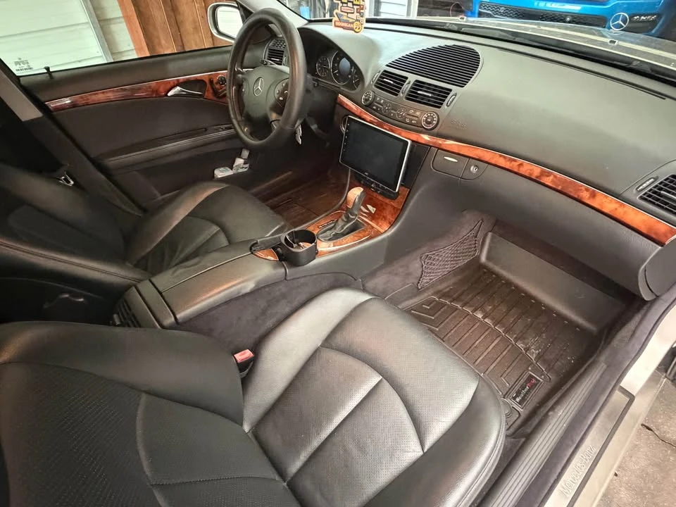 2004 Mercedes-Benz W211 E-Class - Image 10 of 12