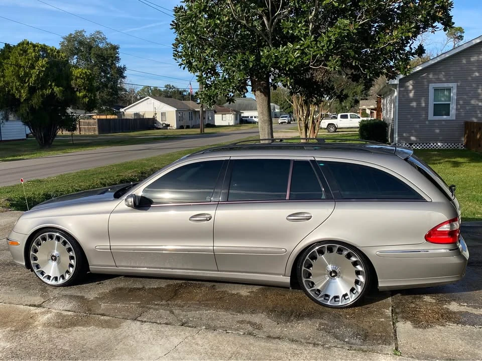 2004 Mercedes-Benz W211 E-Class - Image 2 of 12