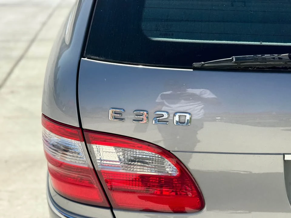 2004 Mercedes-Benz W211 E-Class - Image 13 of 13