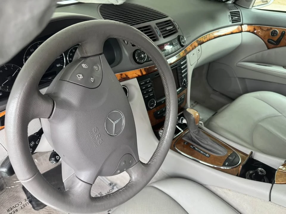 2004 Mercedes-Benz W211 E-Class - Image 13 of 17
