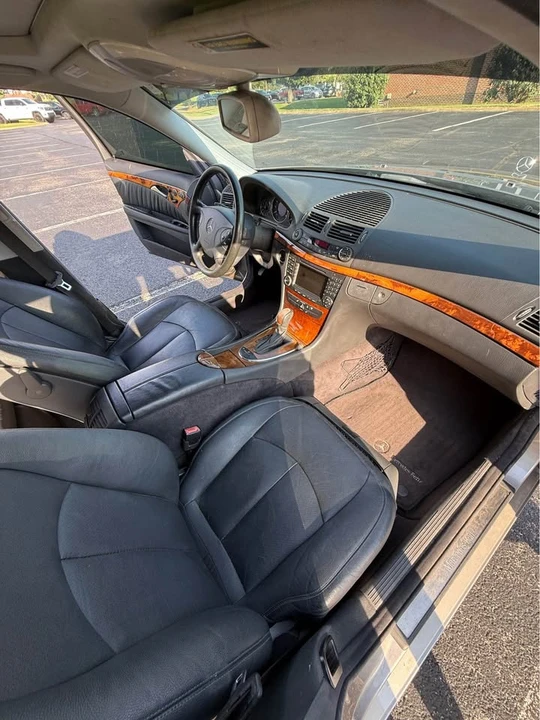 2004 Mercedes-Benz W211 E-Class - Image 9 of 12