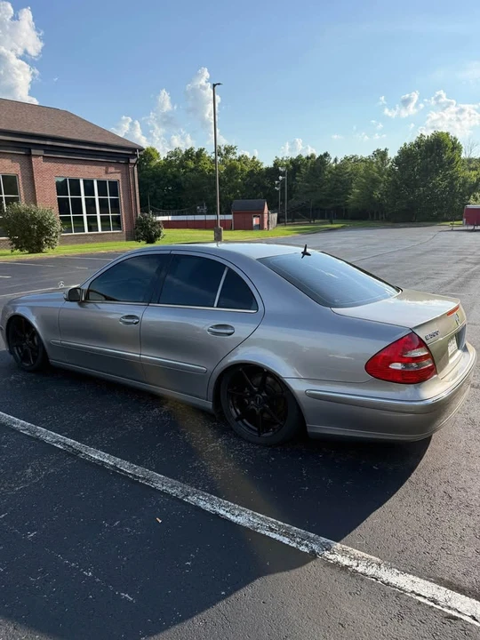 2004 Mercedes-Benz W211 E-Class - Image 5 of 12