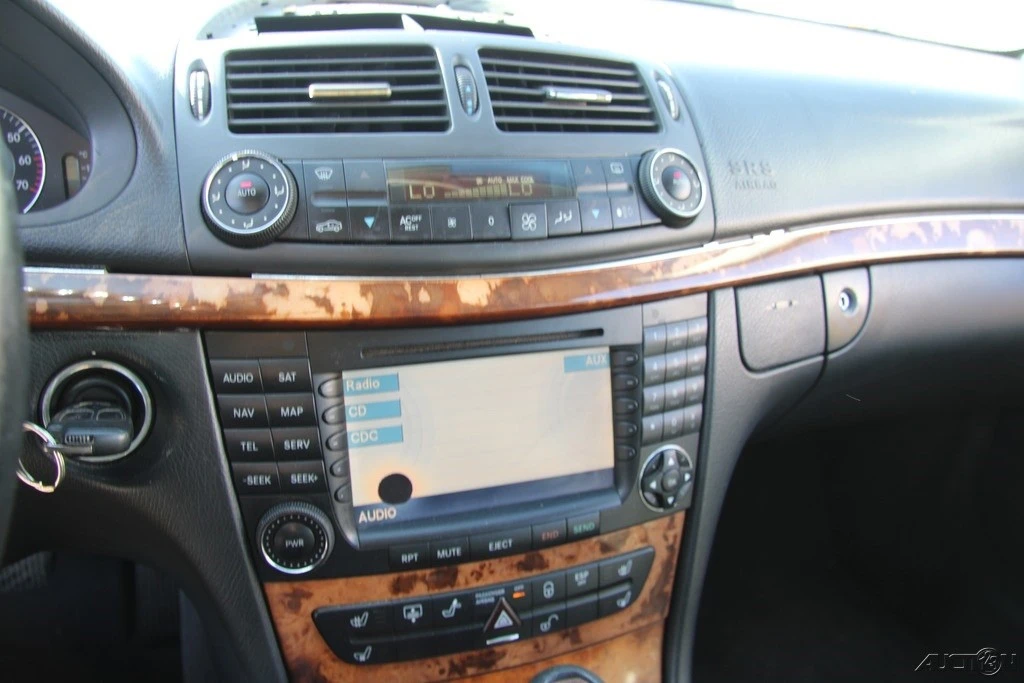 2004 Mercedes-Benz W211 E-Class - Image 17 of 21