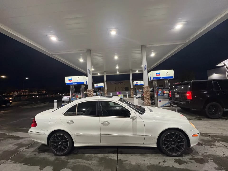 2004 Mercedes-Benz W211 E-Class - Image 2 of 7