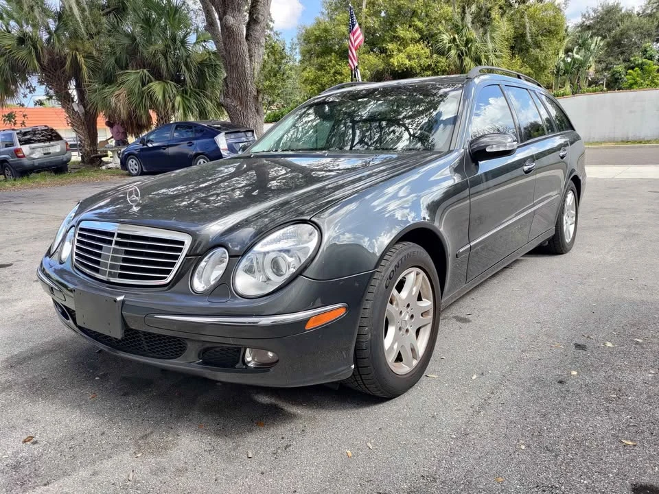 2004 Mercedes-Benz W211 E-Class - Image 4 of 16