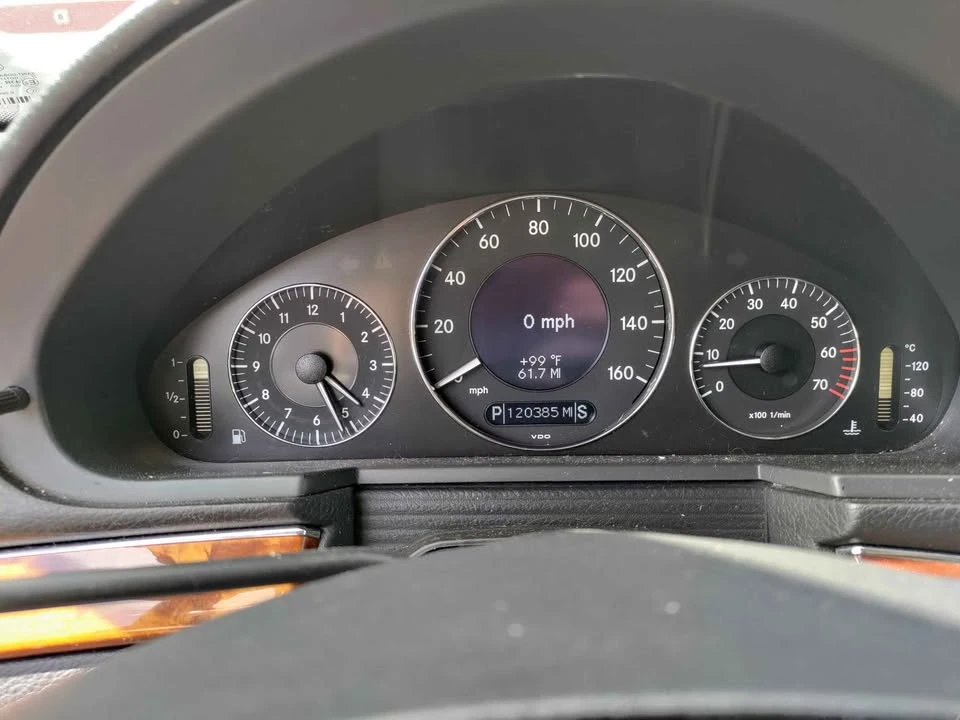 2004 Mercedes-Benz W211 E-Class - Image 6 of 16
