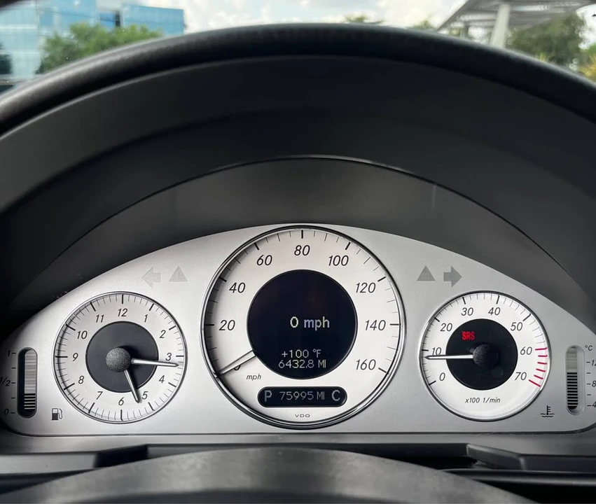 2004 Mercedes-Benz W211 E-Class - Image 11 of 12
