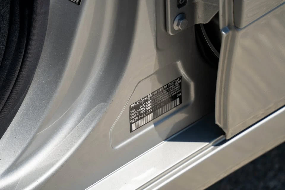 2004 Mercedes-Benz W211 E-Class - Image 12 of 20